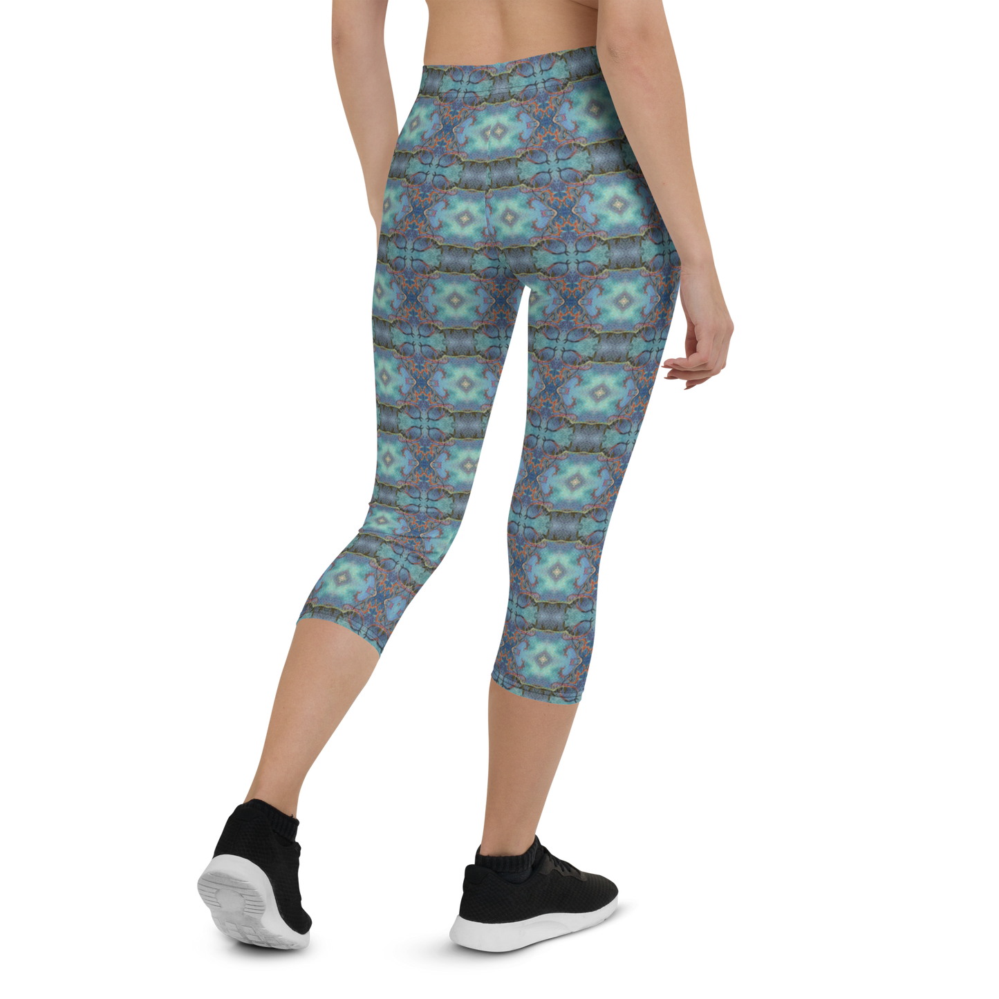 Crystalessence Capri Leggings