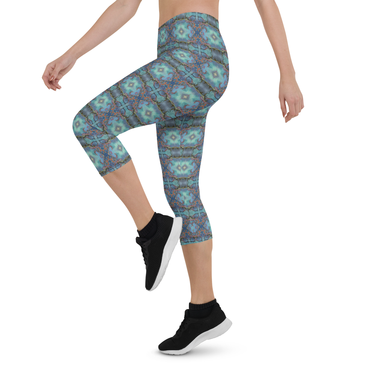 Crystalessence Capri Leggings